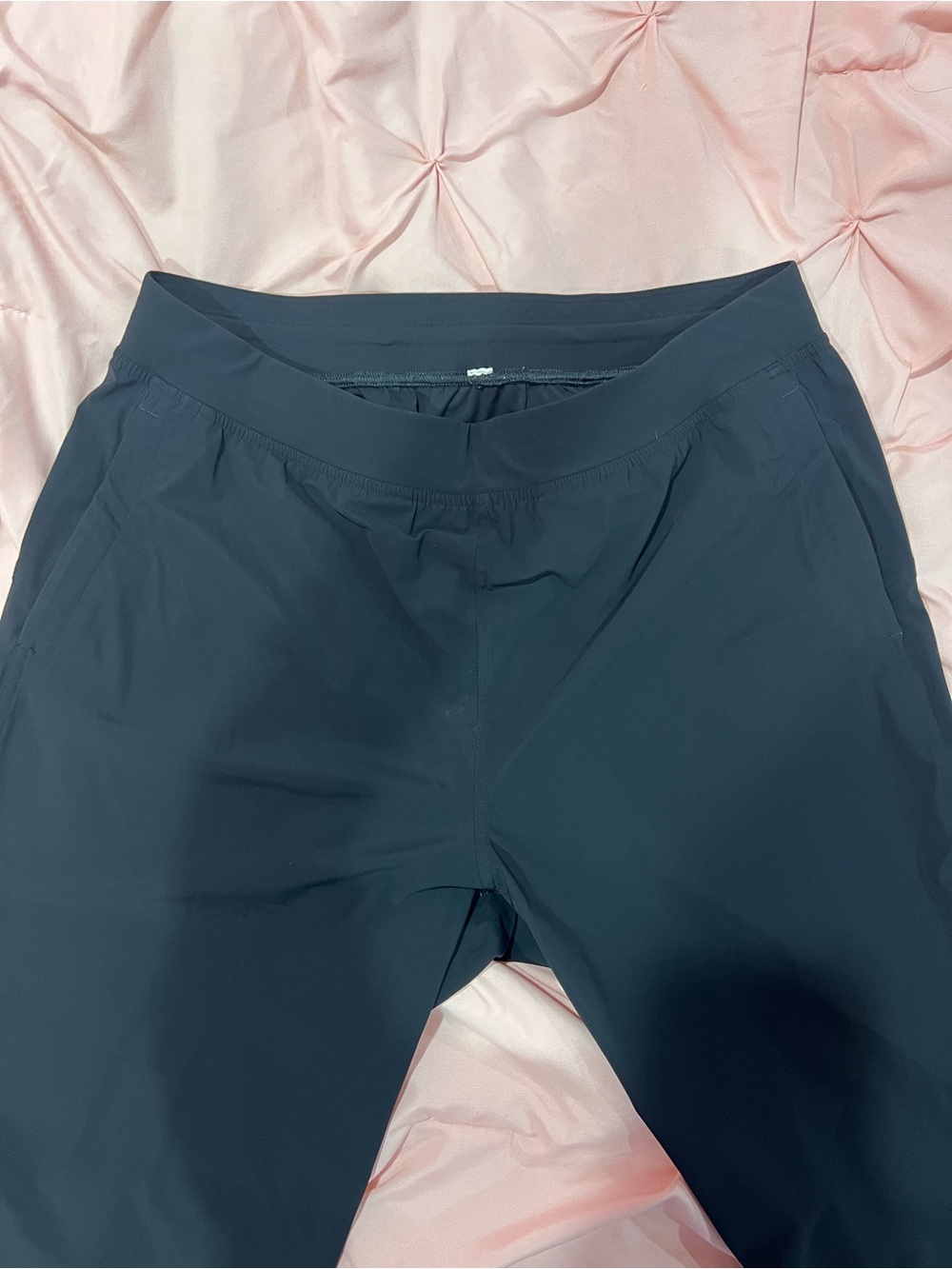 lululemon athletica Women's Black Track Pants & Joggers